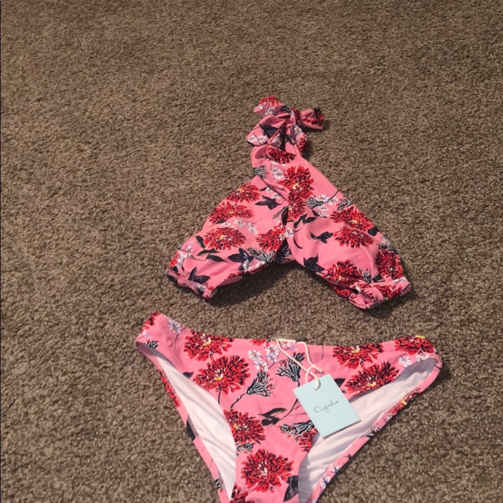 CUPSHE BIKINI